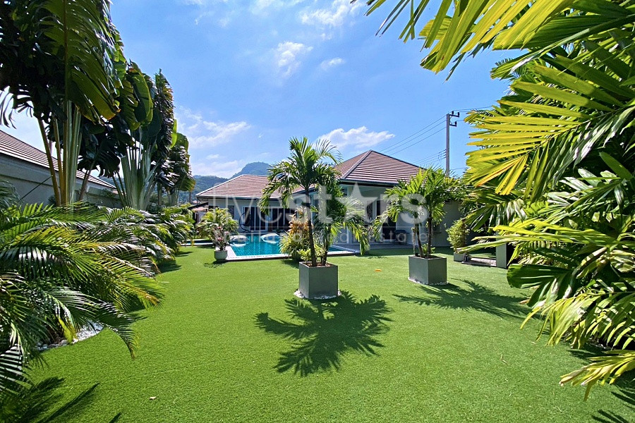 Modern 3 Bedroom Luxury Pool Villa For Sale in Huana Hua Hin, photo 2