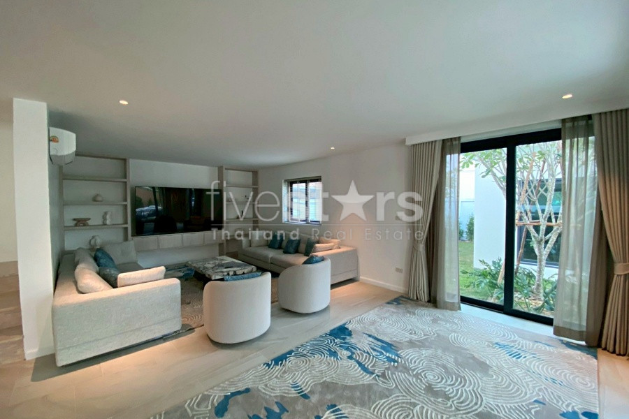 Elegant 4-Bedroom Villa with Solar Power & Private Gym – Hua Hin Luxury Living, photo 10