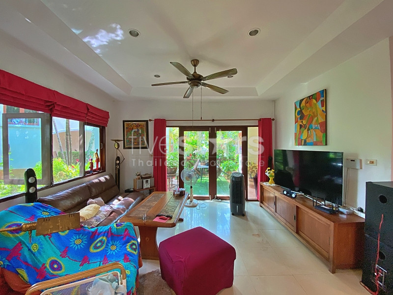 Traditional 3-Bedroom Villa in Peaceful Development with Communal Pool, photo 15