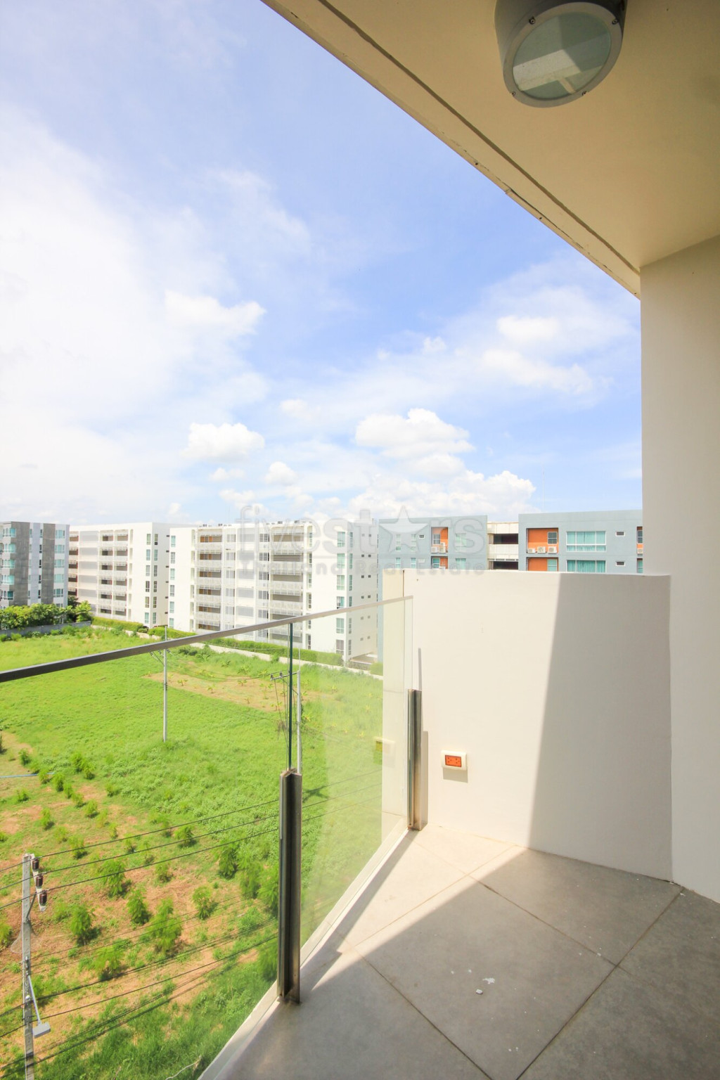 The Sanctuary: 2 Bedroom Condo With Stunning Views, photo 10
