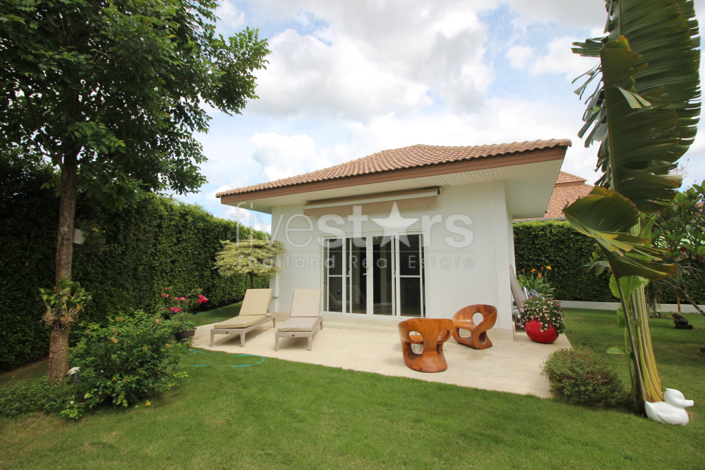 4 Bed Luxury Pool Villa on Large Plot, photo 6