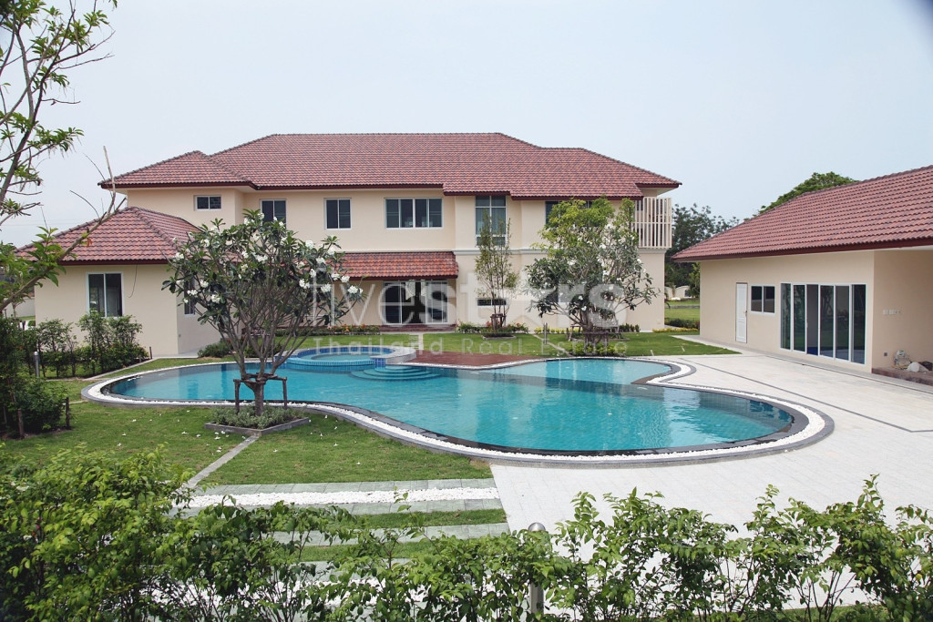 Luxury Two Story Mansion In Cha Am, photo 2