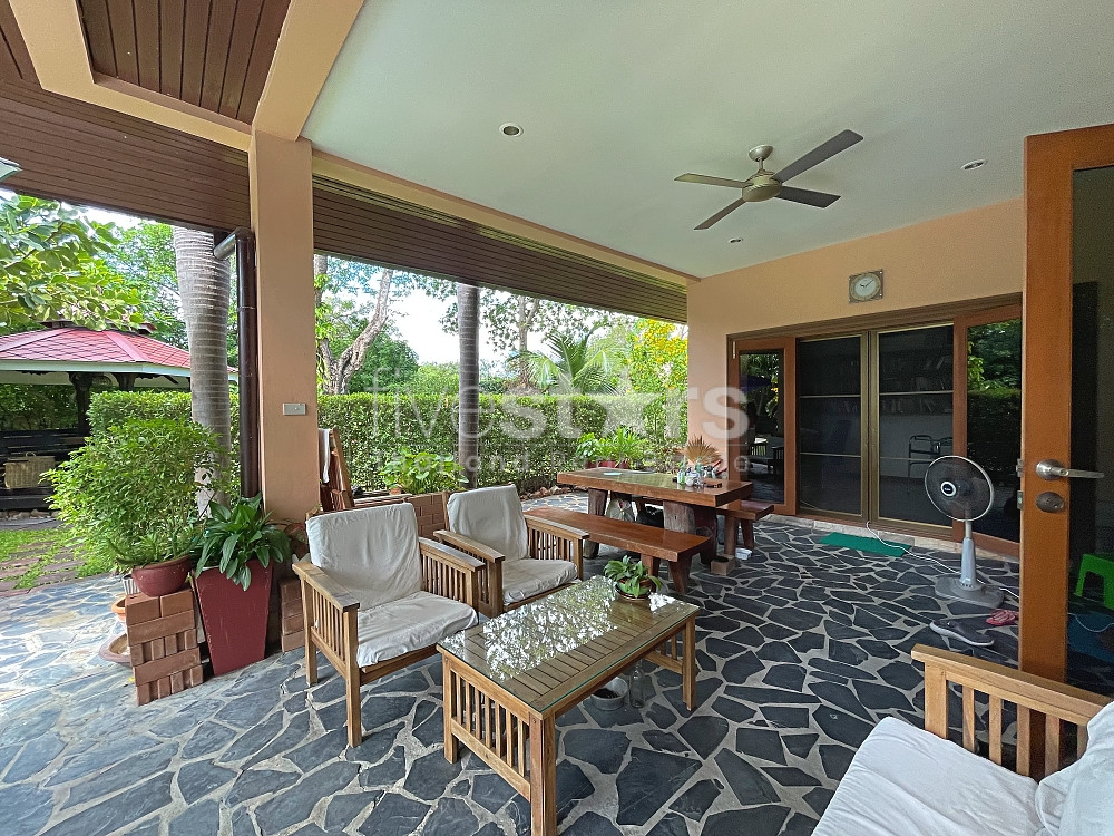 Large 4 Bed Pool Villa For Sale Coconut Garden Hinlekfai, photo 12