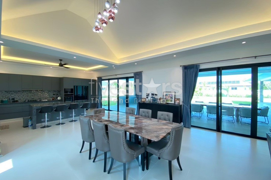New Fully Furnished 4 Bed Villa For Sale with Solar and Pool, photo 9
