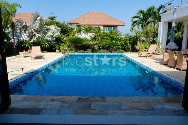 Phu Montra : Luxury 3 Bedroom Pool Villa, photo 4