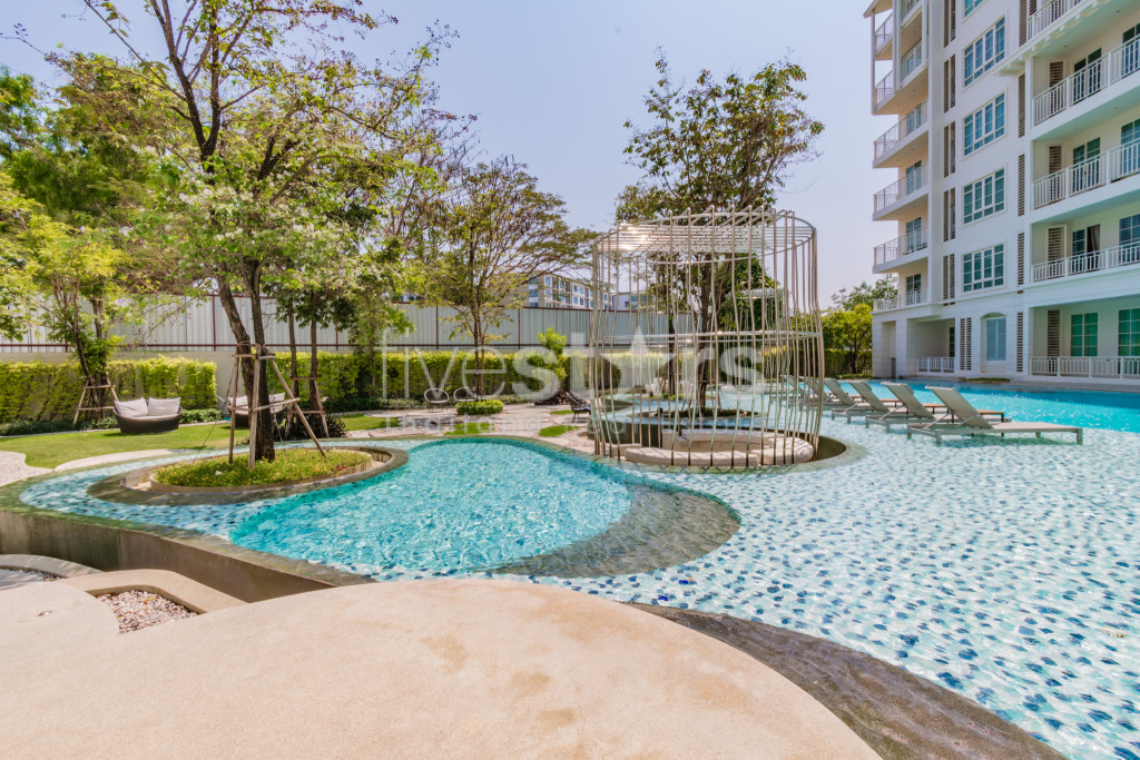 2 Bedroom Ground Floor Condo In Great Location, photo 3