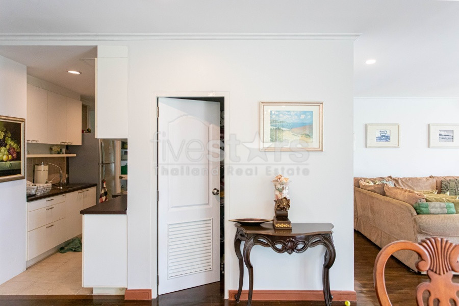 Luxury Beachfront 4-Bedroom Condo with Sea View for Sale at Baan SaenPloen Hua Hin, photo 11