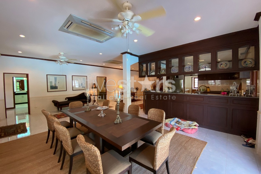 Luxury 6-Bedroom Pool Villa in Hua Hin City Center – Walk to Market Village & the Beach, photo 11