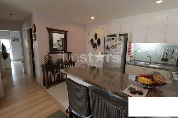 2 Bed with Pool View at Tira Tira Condo, photo 8