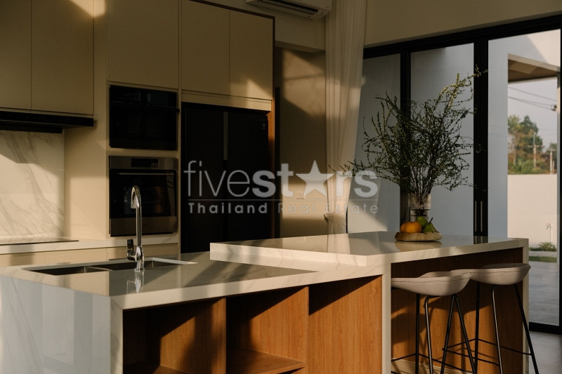 Luxury 3-Bedroom Tropical Pool Villas for Sale in Hua Hin, photo 12