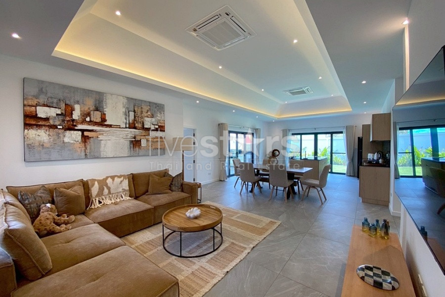 Spacious 3-Bedroom Modern Pool Villa in Hua Hin – Signature Plus | From THB 9,080,000, photo 9