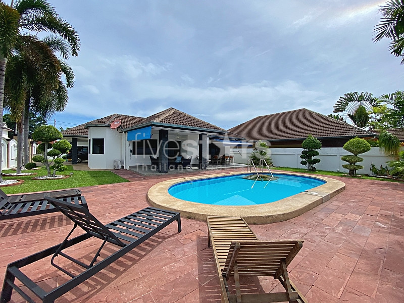 Sunset Village 1 – 3-Bedroom, 2-Bathroom Pool Villa with Tropical Garden on Large Land Plot – THB 7.9MB