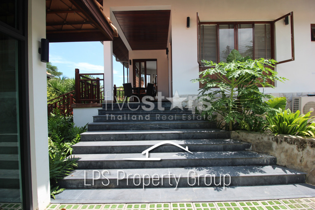 Unique 4 Bed Luxury Villa close to town (Sea Views), photo 5
