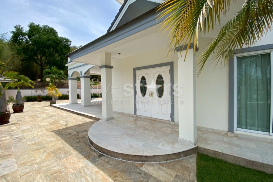 Spacious 6-Bedroom Villa in Khao Tao, Hua Hin – Private Pool, Guest House & Scenic Views, photo 7