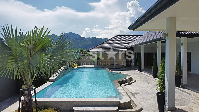 Newly Built 3-Bedroom Pool Villa with Mountain Views Near Dolphin Bay Beach, photo 11