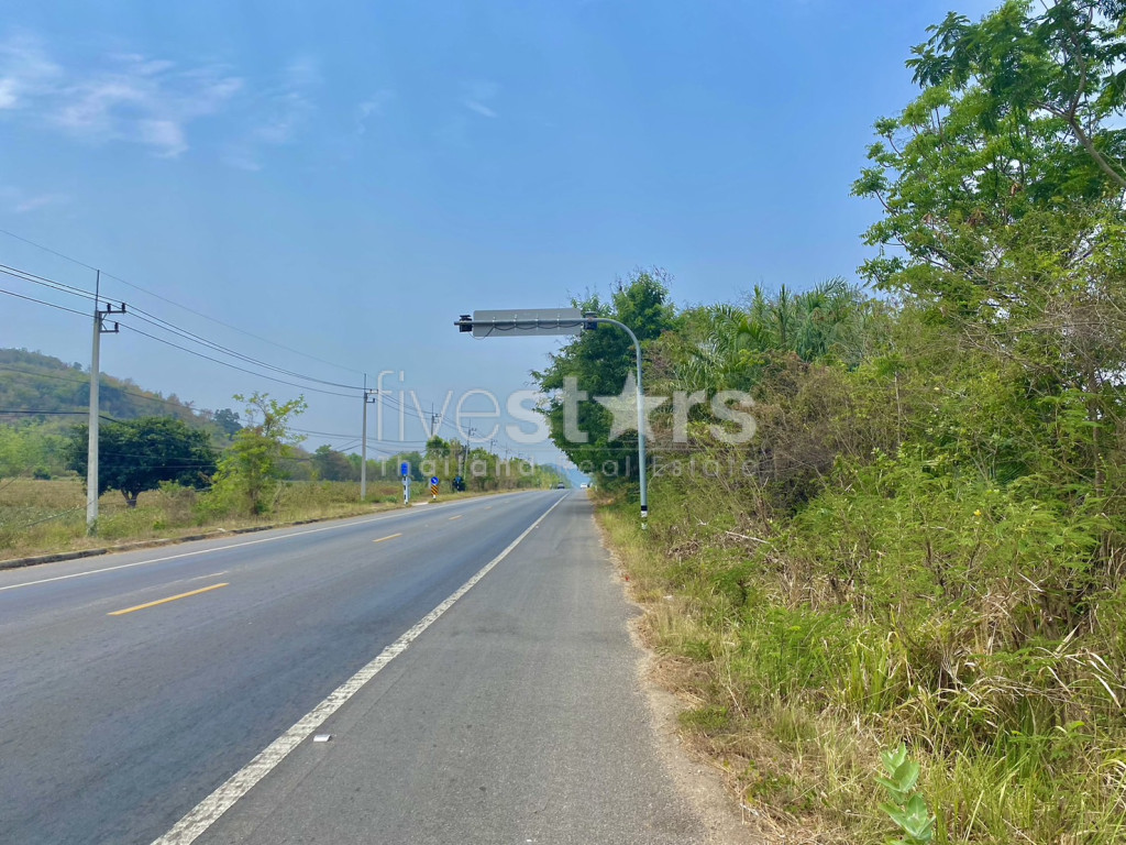 13 Rai of Land In Sam Roi Yot