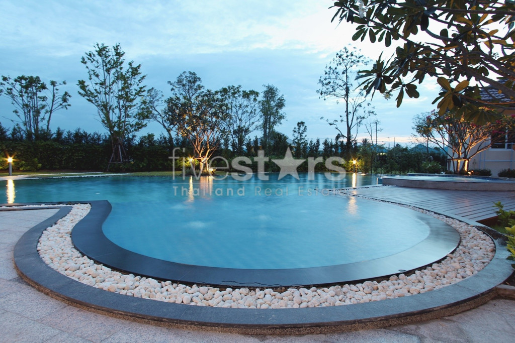 Luxury Two Story Mansion In Cha Am, photo 5