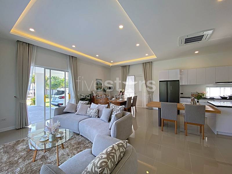 Luxury Canal View Pool Villas at Woodlands Riverside – 3 Beds, 4 Baths New Builds, photo 10