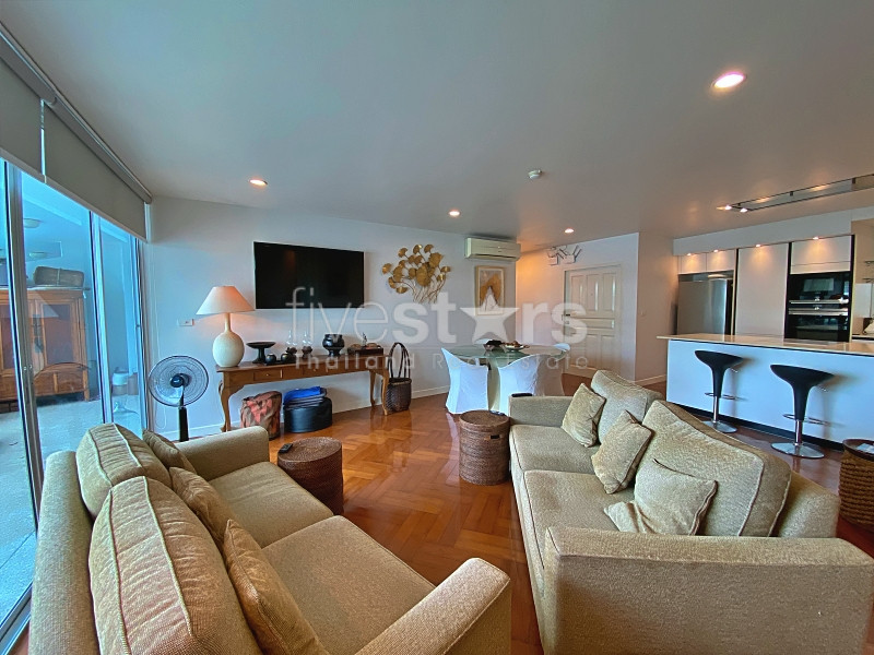 Beachfront 2-Bedroom Condo for Sale at Baan Chaitalay, Hua Hin – Walk to Bluport & Cicada Market, photo 8