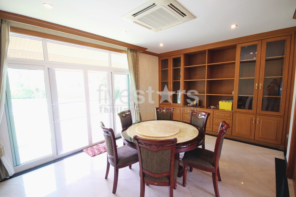 Luxury Two Story Mansion In Cha Am, photo 8