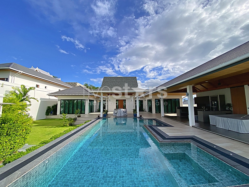 Luxury 3-Bedroom Pool Villa with Panoramic Mountain Views in Hua Hin – THB 35MB