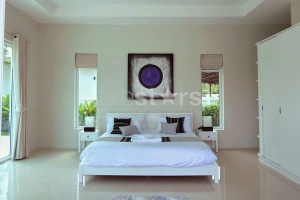 White Beach Villas : Coconut Villa E, photo 6