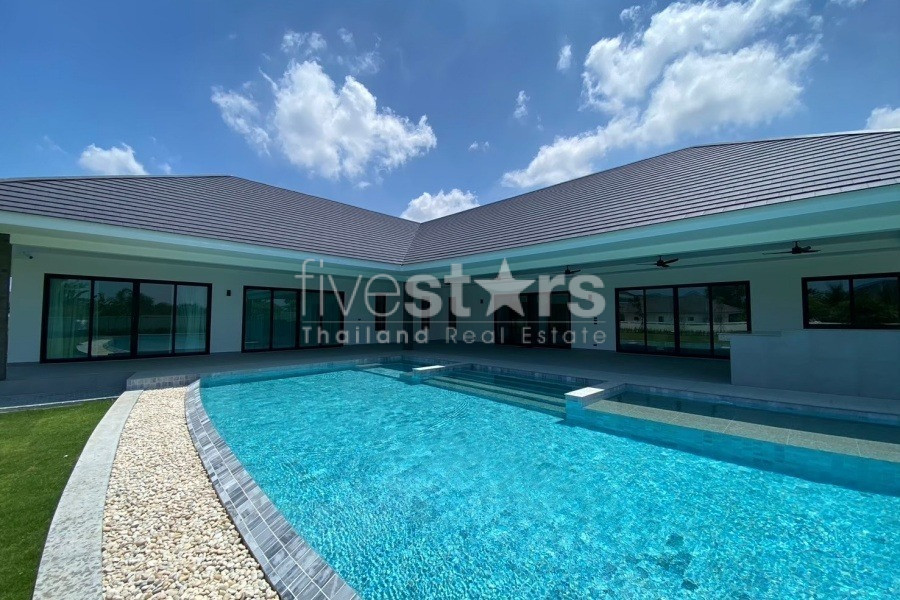 Modern 4 Bed Pool Villa on Private Project For Sale with 2.1 Rai