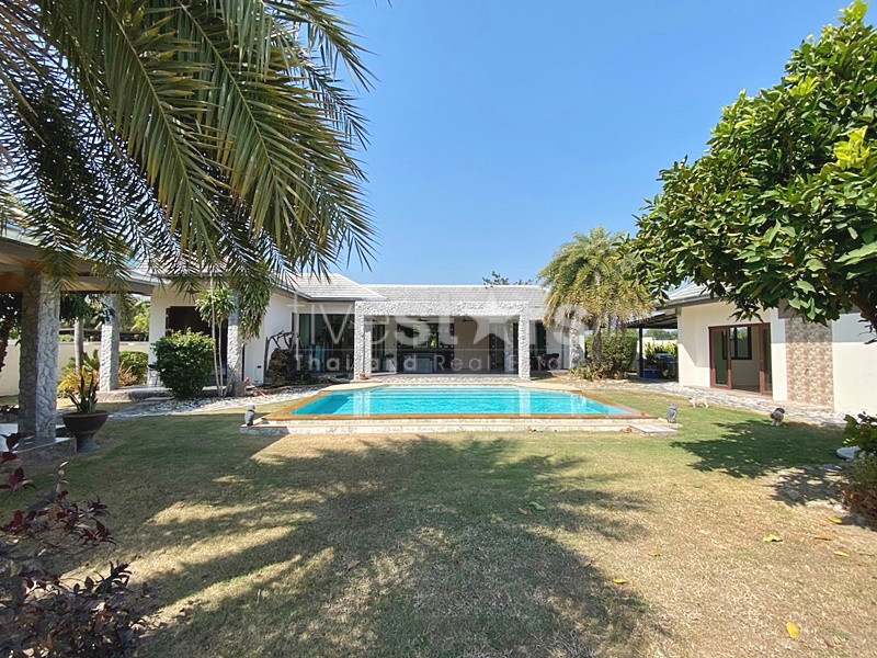 Spacious 4-Bedroom Pool Villa in Hin Lek Fai – Modern Living with No Common Fees