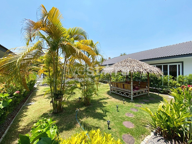 Large Dual-Villa Holiday Home for Sale in Cha-Am on 1 Rai Land – Ideal for Family Living or Rental Investment, photo 8