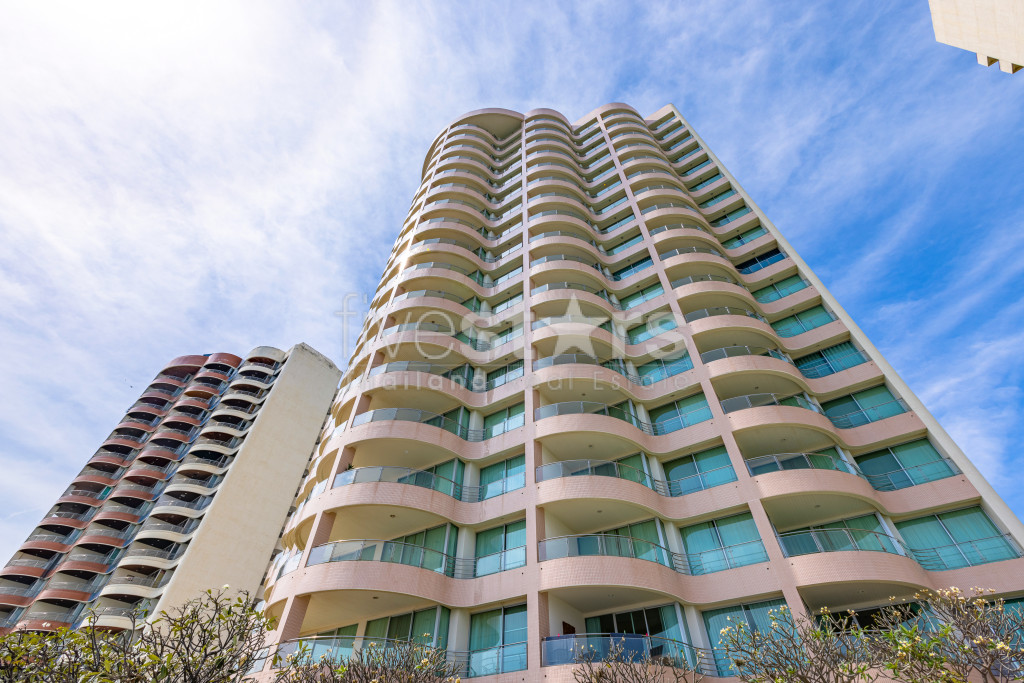 3 Bedroom With Pool View : Chaam Longbeach For Sale, photo 6