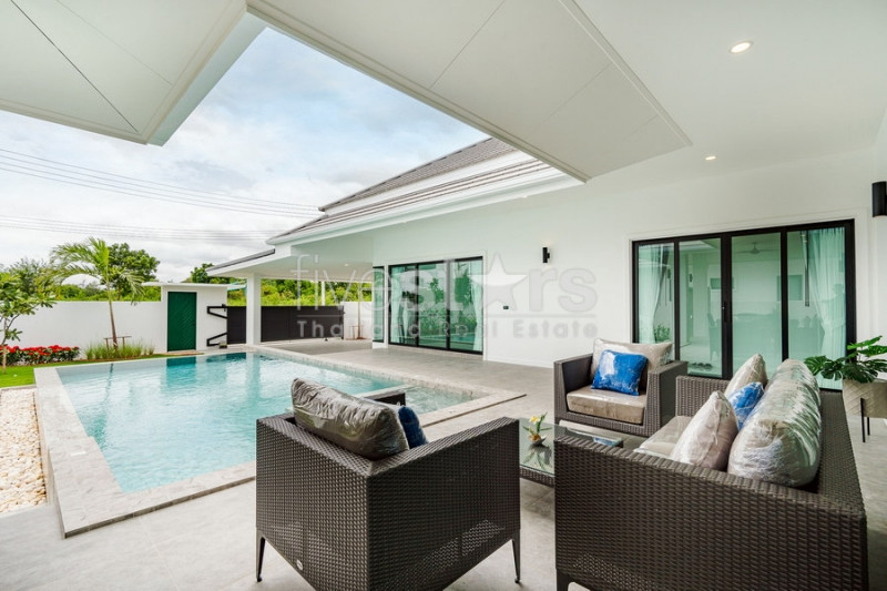 Luxury Modern Pool Villas for Sale at Botanica Hua Hin – Dream Homes in a Green Oasis, photo 5