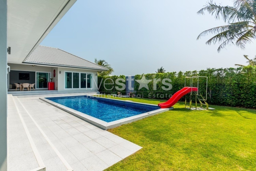 Two Modern Pool Villas with Mountain View – 7 Bedrooms on 1 Rai in Khao Tao, Hua Hin, photo 2