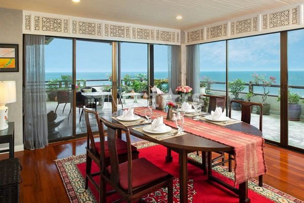 Absolute Beachfront 3 Bed Condo, photo 5