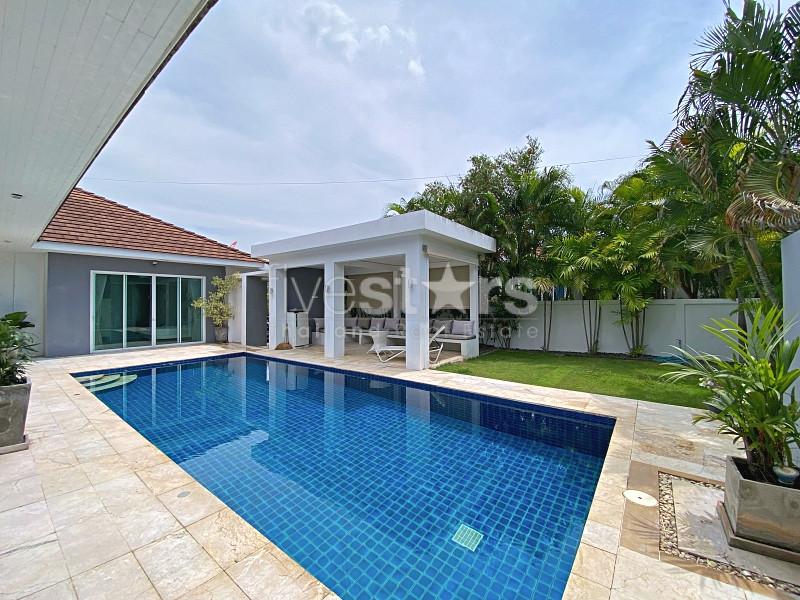 Modern 3-Bedroom Pool Villa with Mountain Views at White Stone Villas, Near Hua Hin, photo 2