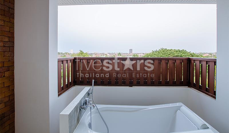 Large Pool Villa For Sale at Baan Silasa in Hua Hin, photo 14