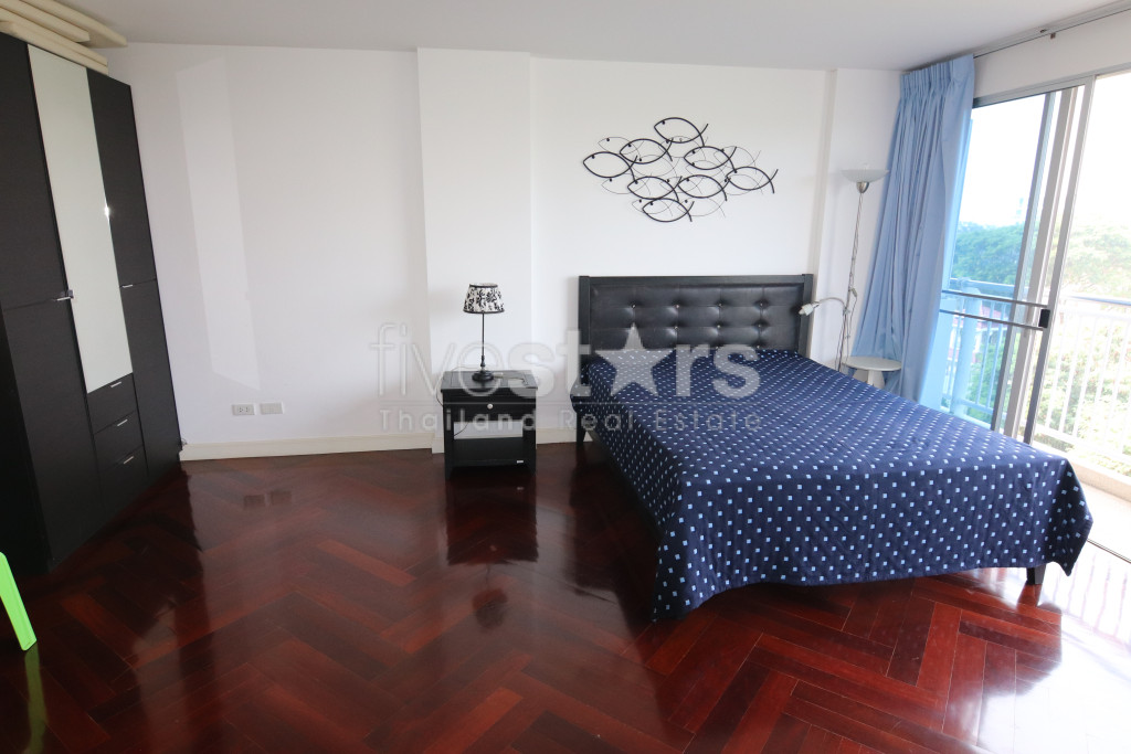 3 Bedroom Beach Front Condo at Baan Suan Rim Sai, photo 8