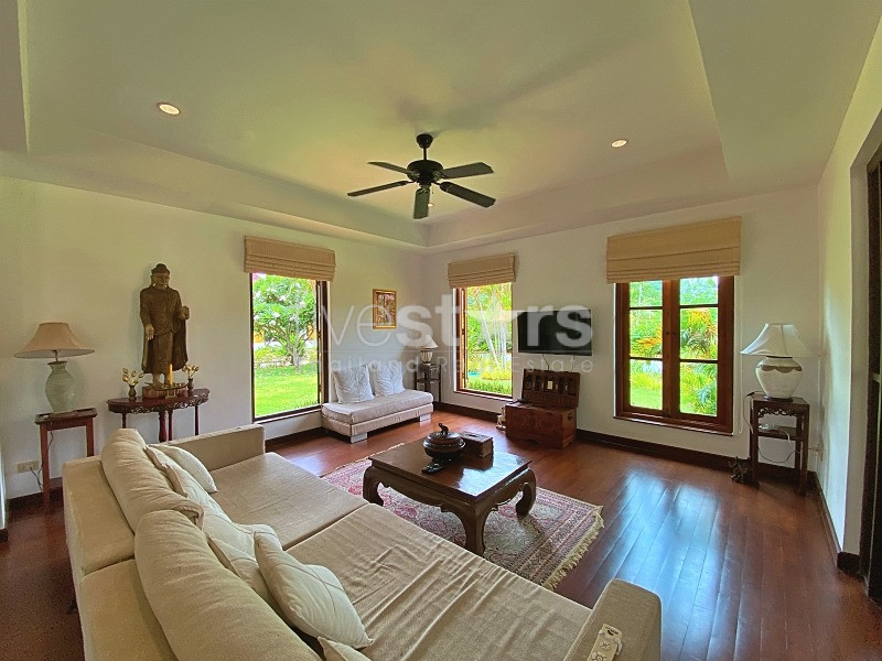 Thai Bali Inspired Villa For Sale in Huana with 5 Bedrooms and Large Garden, photo 10
