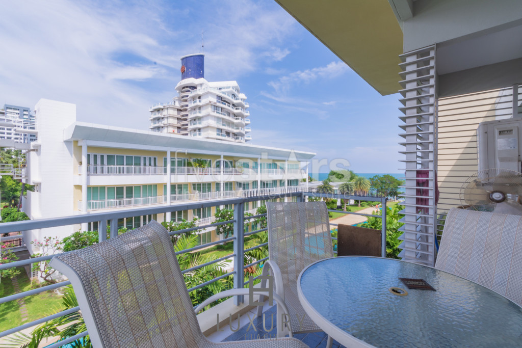 Baan Sanpluem: 2 Bedroom Beachside Condo, photo 4