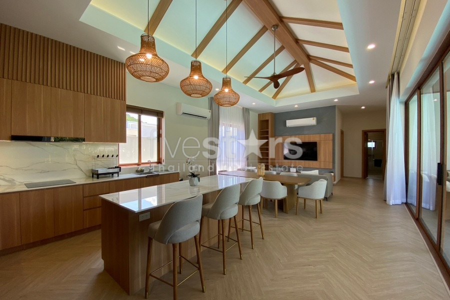 Modern 4-Bedroom Luxury Pool Villa For Sale or Rent in Hua Hin, photo 10