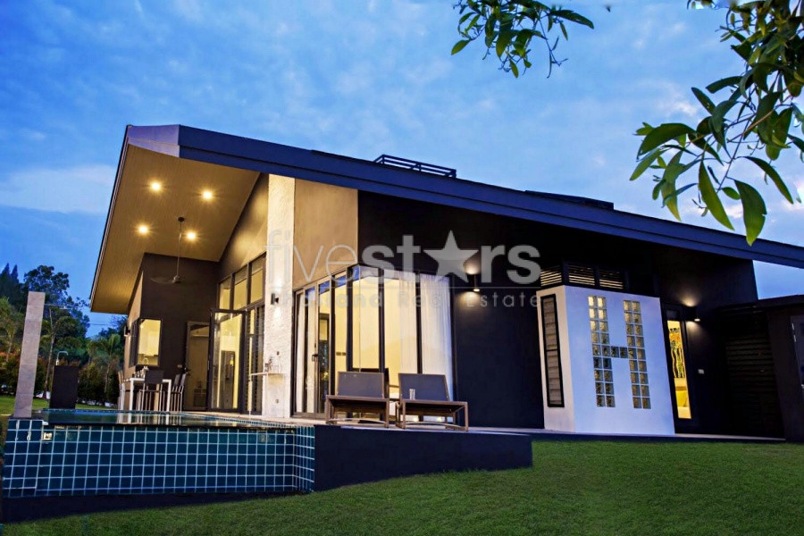 Sanctuary Lakes : 3 Bedroom Luxury Pool Villa in Hua Hin, photo 2