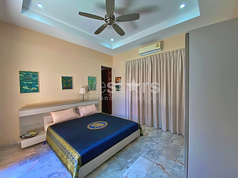 Elegant Thai-Bali Pool Villa for Sale Near Khao Kalok Beach, photo 9