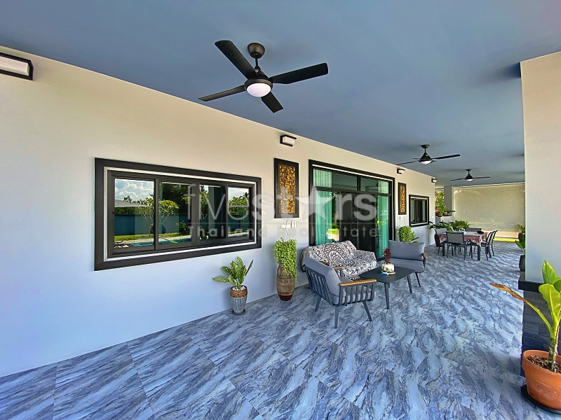 Modern 3-Bedroom Farmhouse with Guesthouse for Sale on 2 Rai in Paknampran, photo 8