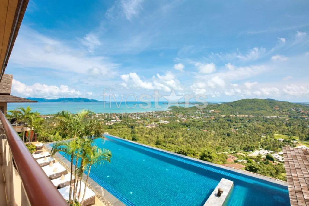 SPECTACULAR HILLS VILLA WITH BAIE VIEW, photo 15