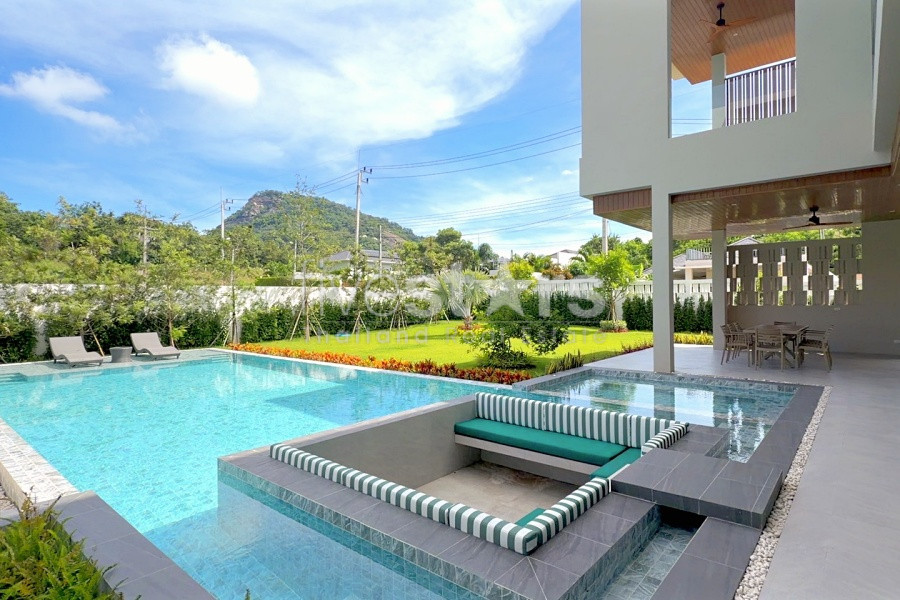 Luxury 4-Bedroom Pool Villa with 5 Bathrooms — Fully Furnished, photo 6