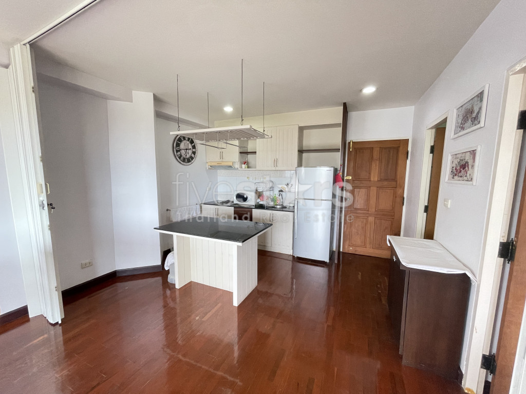 Palm Pavillion: 1 Bedroom Condo with Sea View, photo 5