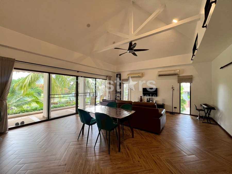 Ground Floor 2-Bedroom Condo for Sale at Palm Hills, photo 6