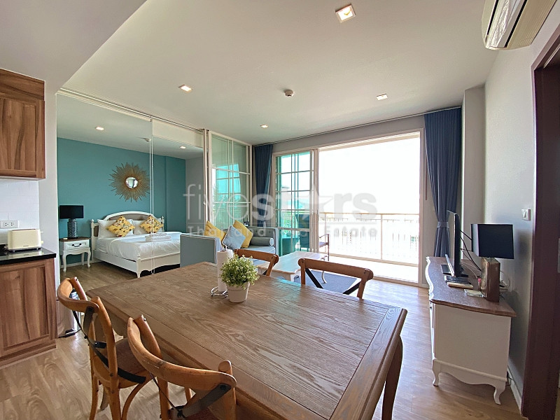Stunning 2-Bedroom Condo with Mountain & Sea Views | Autumn Condo Hua Hin, photo 4