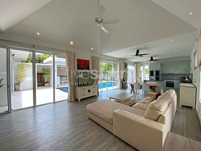 Modern 3-Bedroom Pool Villa with Mountain Views at White Stone Villas, Near Hua Hin, photo 14