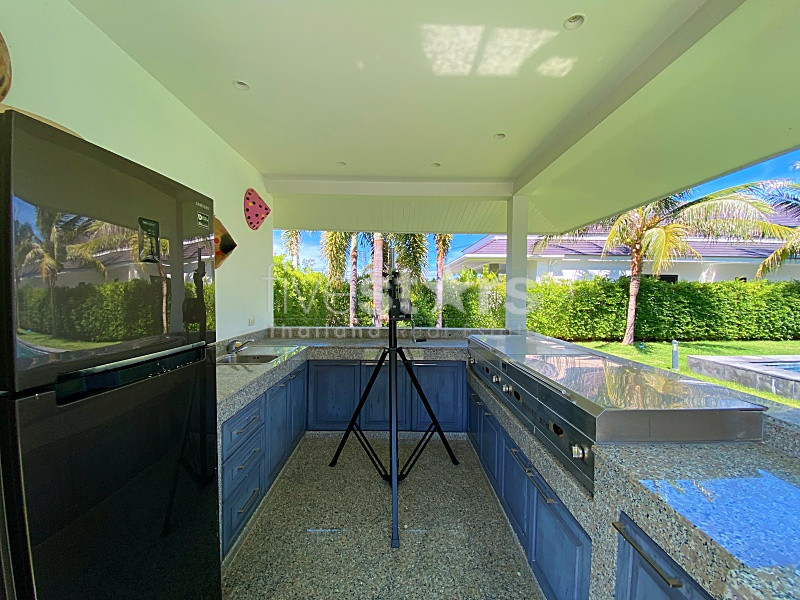 Large 3 Bed 3 Bath Pool Villa For Sale on The Clouds, photo 8