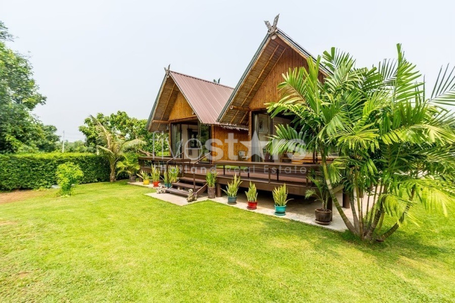 Authentic Thai Teakwood Villa Estate with Guest Bungalows and Mountain Views Near Sam Roi Yot – Reduced Price, photo 12